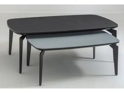 Table basse dessus verre