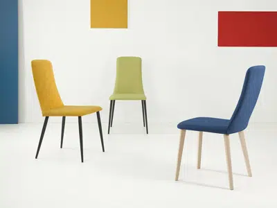 Chaise dossier incliné