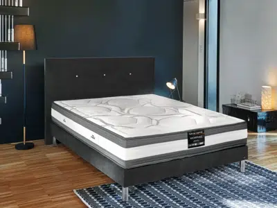 Matelas ressorts ensachés et mousse