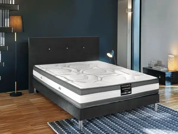 Matelas ressorts ensachés et mousse